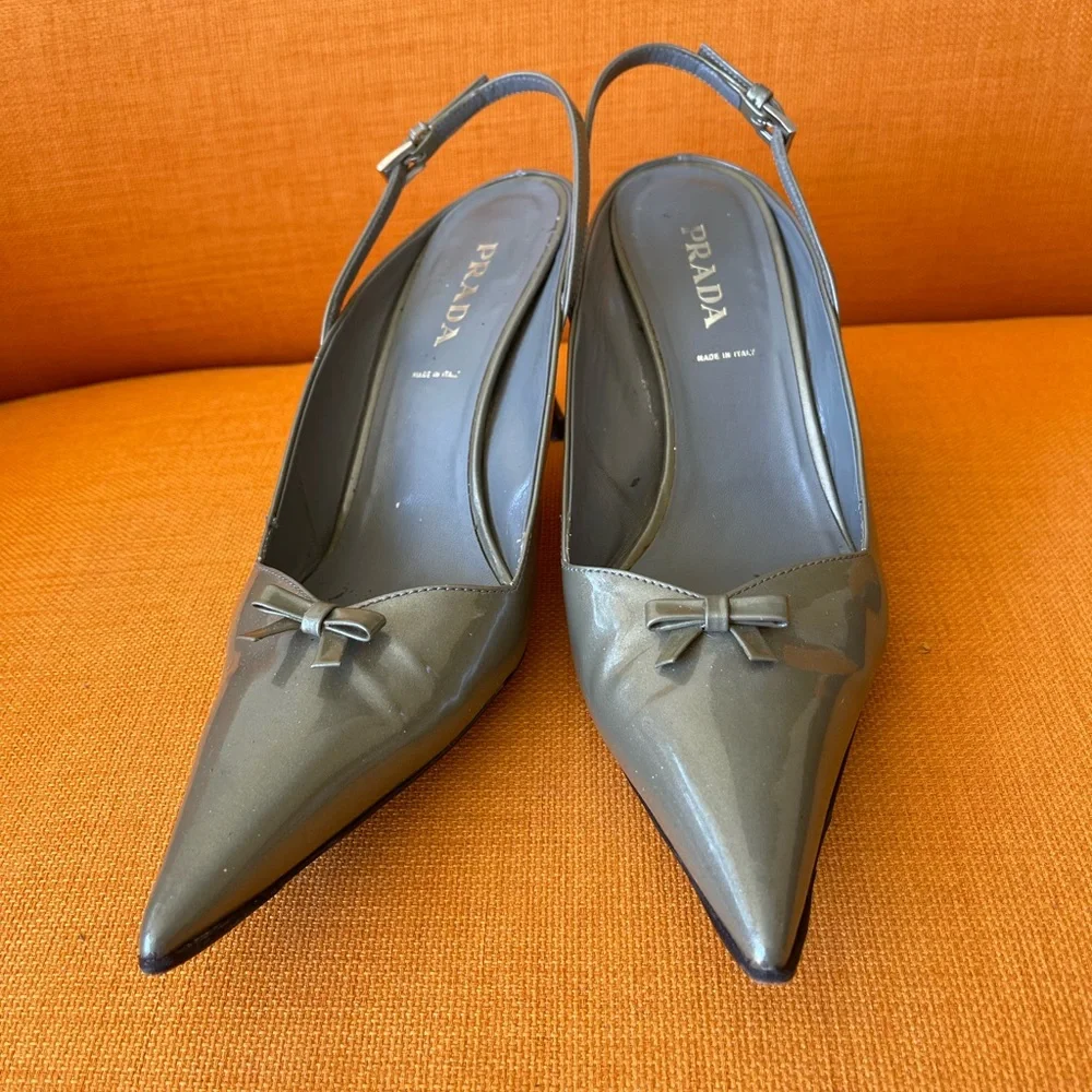 Vintage PRADA Gray kitten HEELS๐HP - Picture 1 of 8